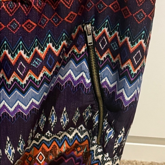 Speed Control Multicolor Geometric Romper - Picture 3 of 4